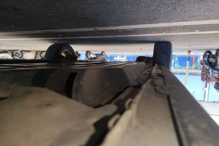 Used Baojun 510 2017 1.5L Automatic Fashion Model Right Side Sill