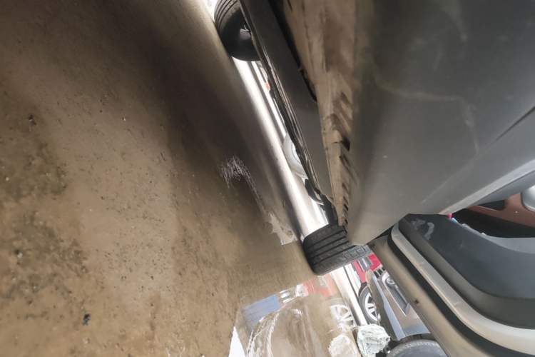 Used Baojun 510 2017 1.5L Manual Luxury Model Right Side Sill