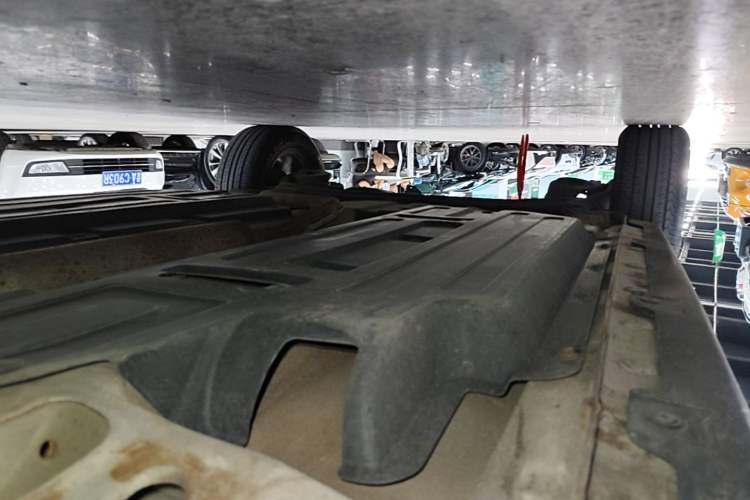 Used Baojun 510 2017 1.5L Automatic Luxury Model Right Side Sill