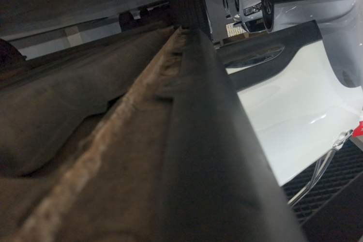 Used Baojun 510 2017 1.5L Manual Fashion Model Right Side Sill