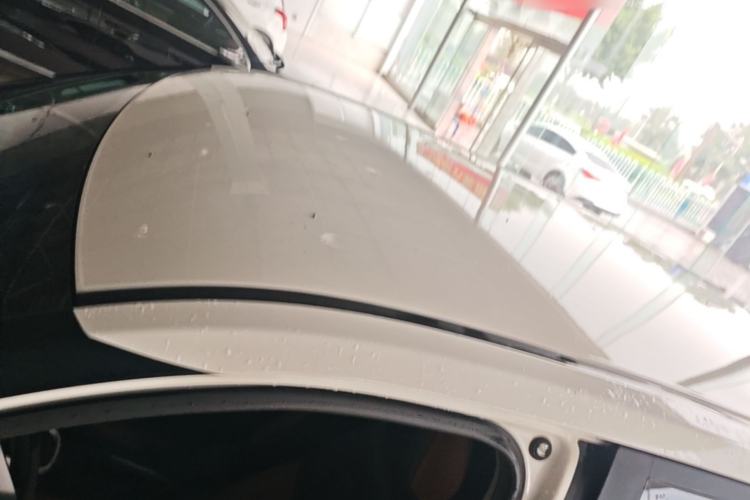 Used Baojun 510 2017 1.5L manual Comfort trim Roof