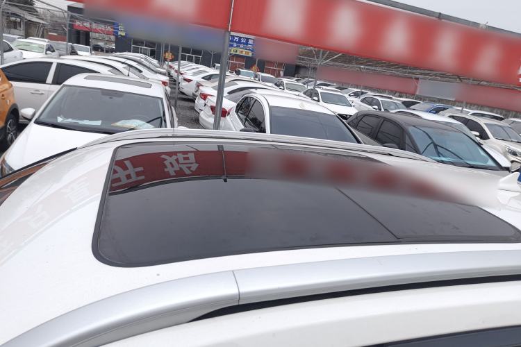 Used Baojun 510 2017 1.5L Automatic Luxury Model Roof