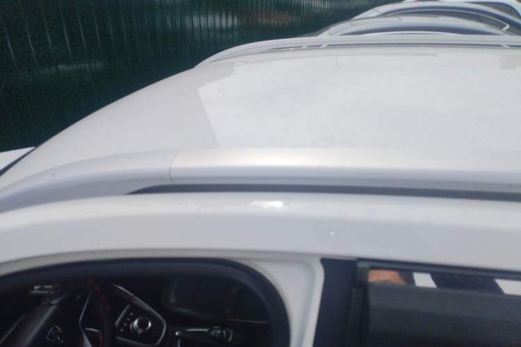 Used Baojun 510 2017 1.5L Automatic Fashion Model Roof