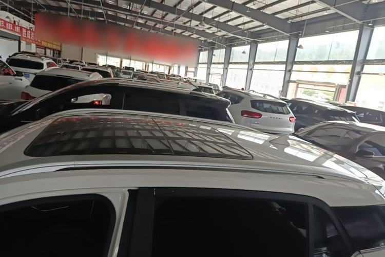 Used Baojun 510 2017 1.5L Automatic Luxury Model Roof