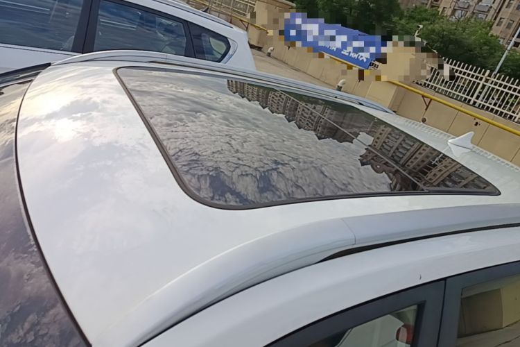 Used Baojun 510 2017 1.5L Automatic Luxury Model Roof