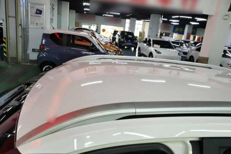 Used Baojun 510 2017 1.5L Automatic Fashion Model Roof