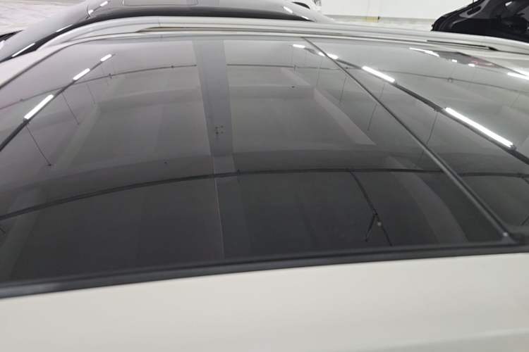 Used Baojun 510 2017 1.5L Automatic Luxury Model Roof