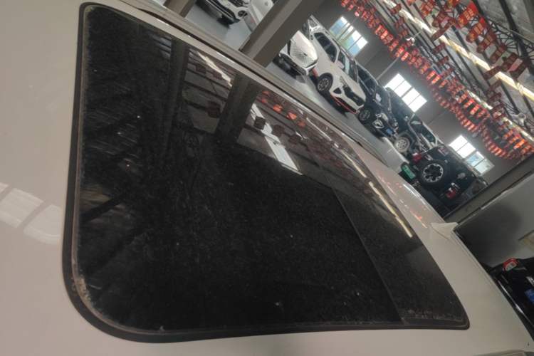Used Baojun 510 2017 1.5L Automatic Luxury Model Roof