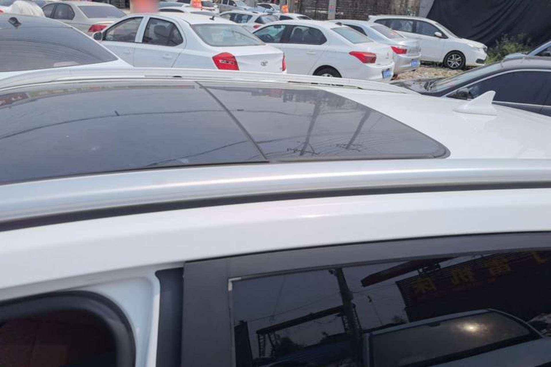 Used Baojun 510 2017 1.5L Manual Luxury Model Roof