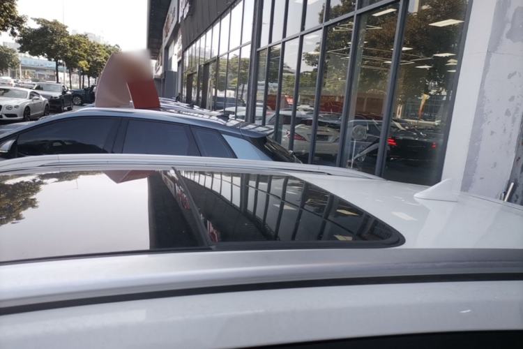 Used Baojun 510 2017 1.5L Automatic Luxury Model Roof