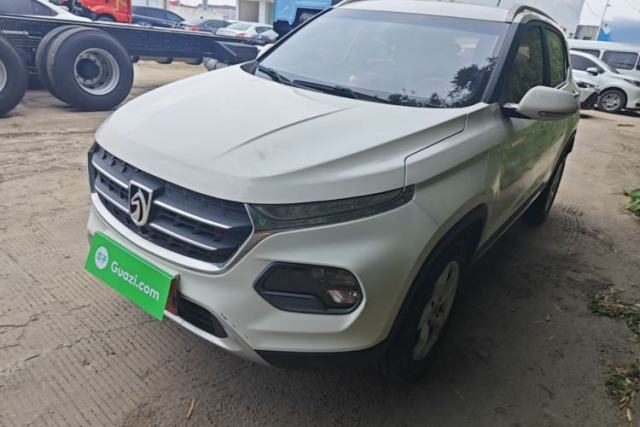 Ojetý Baojun 510 2017 1.5L Automatic Fashion Model