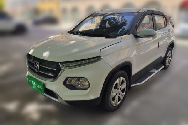 Used Baojun 510 2017 1.5L manual Comfort trim