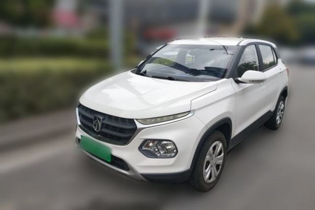 Used Baojun 510 2017 1.5L manual Comfort trim