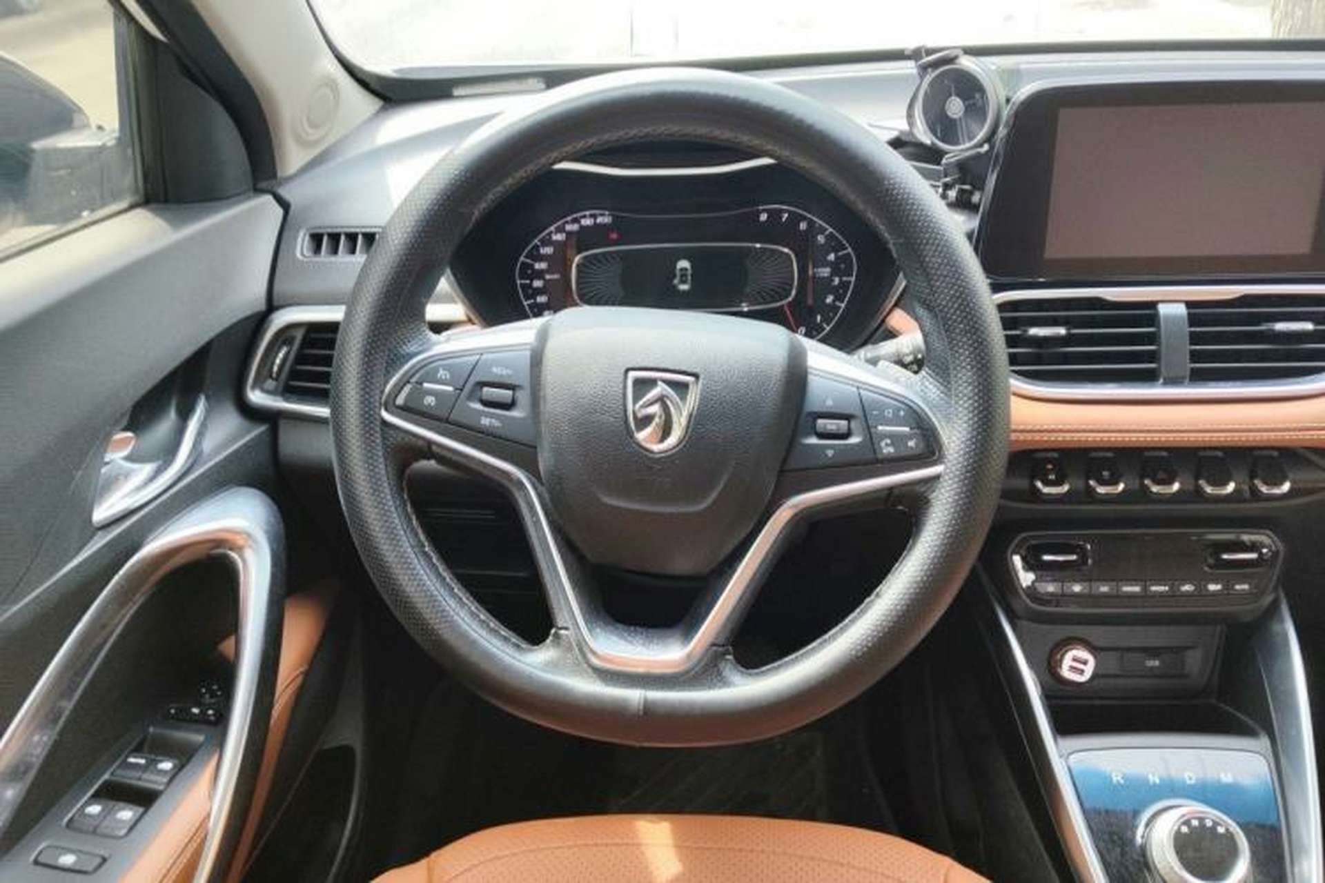 Used Baojun 510 2017 1.5L Automatic Luxury Model Steering Wheel