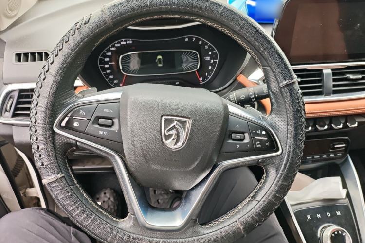 Used Baojun 510 2017 1.5L Automatic Luxury Model Steering Wheel