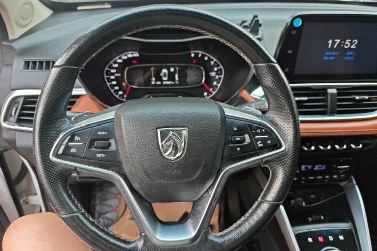 Used Baojun 510 2017 1.5L Automatic Luxury Model Steering Wheel