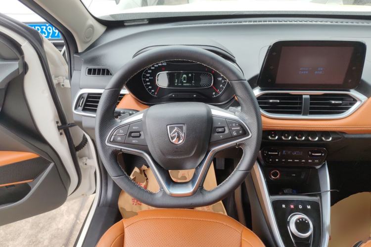 Used Baojun 510 2017 1.5L Automatic Luxury Model Steering Wheel
