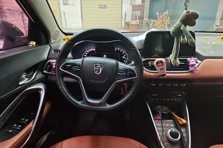 Used Baojun 510 2017 1.5L Automatic Luxury Model Steering Wheel