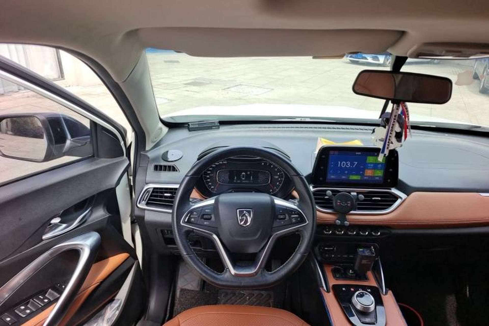 Used Baojun 510 2017 1.5L Automatic Luxury Model Steering Wheel