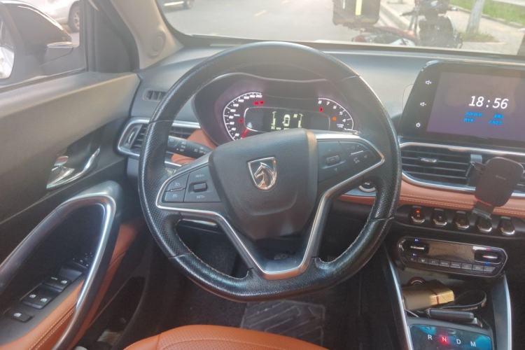 Used Baojun 510 2017 1.5L Automatic Luxury Model Steering Wheel