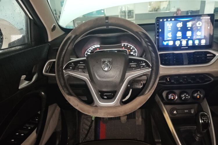 Used Baojun 510 2017 1.5L manual Comfort trim Steering Wheel