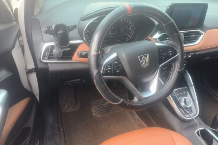 Used Baojun 510 2017 1.5L Automatic Luxury Model Steering Wheel