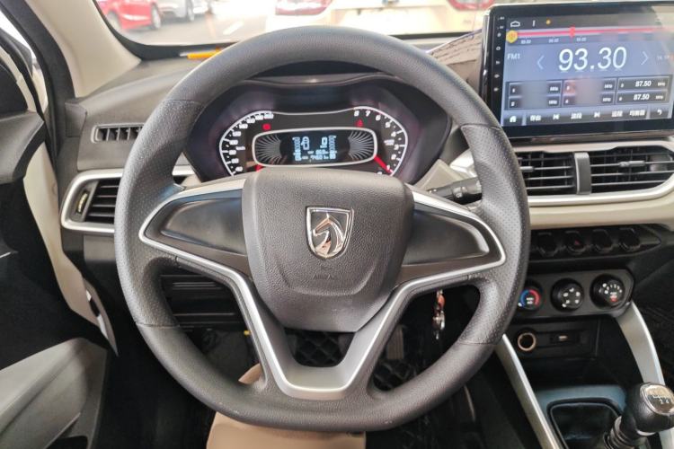 Used Baojun 510 2017 1.5L manual Comfort trim Steering Wheel