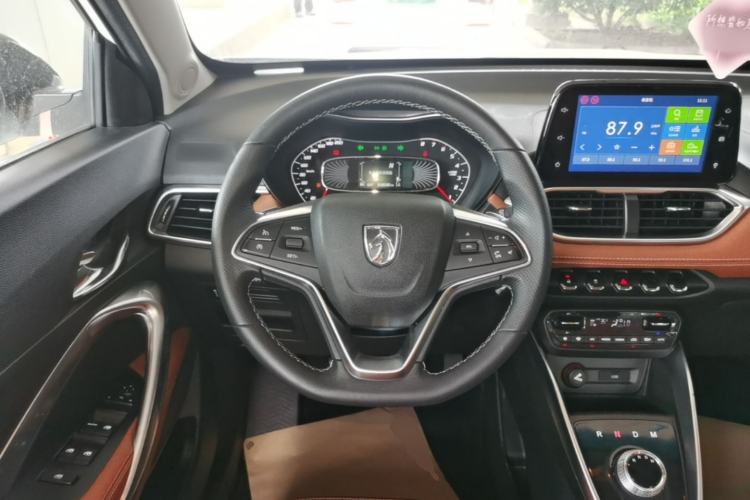 Used Baojun 510 2017 1.5L Automatic Luxury Model Steering Wheel