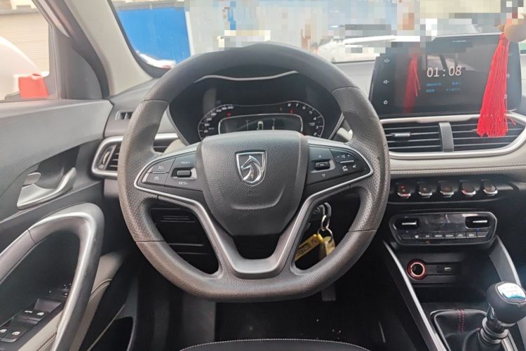 Used Baojun 510 2017 1.5L Manual Fashion Model Steering Wheel