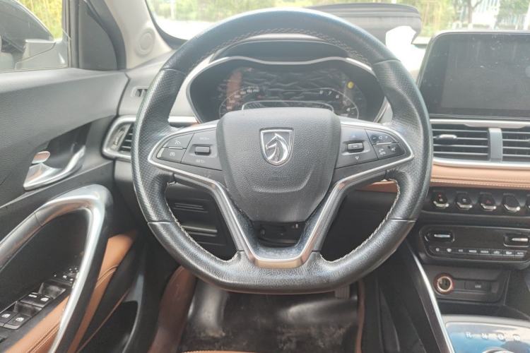 Used Baojun 510 2017 1.5L Automatic Luxury Model Steering Wheel