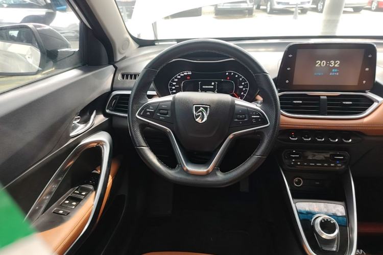 Used Baojun 510 2017 1.5L Automatic Luxury Model Steering Wheel