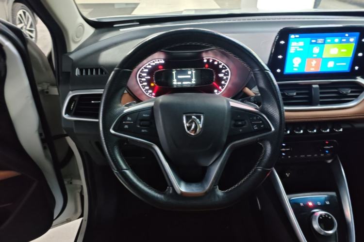 Used Baojun 510 2017 1.5L Automatic Luxury Model Steering Wheel