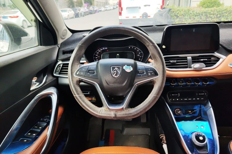 Used Baojun 510 2017 1.5L Automatic Luxury Model Steering Wheel