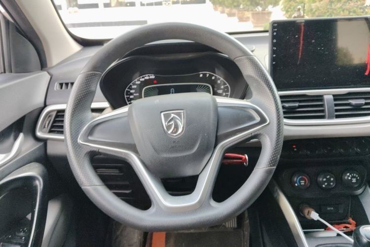 Used Baojun 510 2017 1.5L manual Comfort trim Steering Wheel