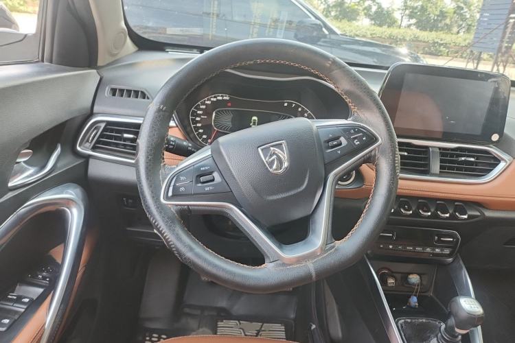 Used Baojun 510 2017 1.5L Manual Luxury Model Steering Wheel