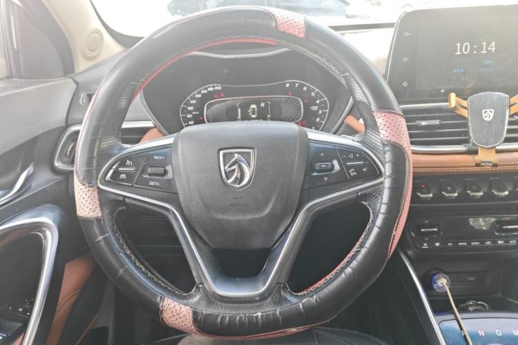Used Baojun 510 2017 1.5L Automatic Luxury Model Steering Wheel