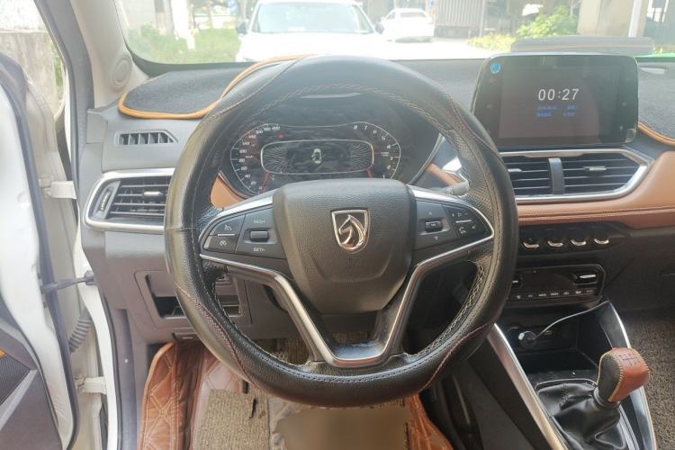 Used Baojun 510 2017 1.5L Manual Luxury Model Steering Wheel
