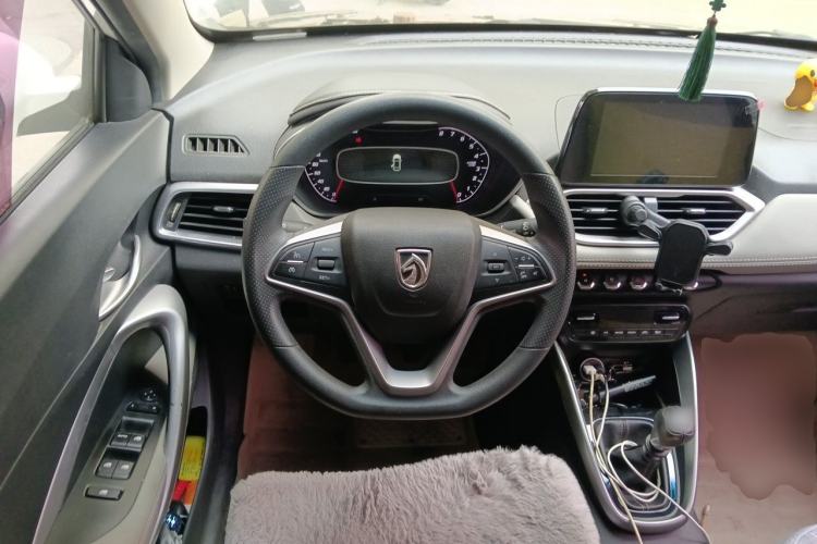 Used Baojun 510 2017 1.5L manual Comfort trim Steering Wheel
