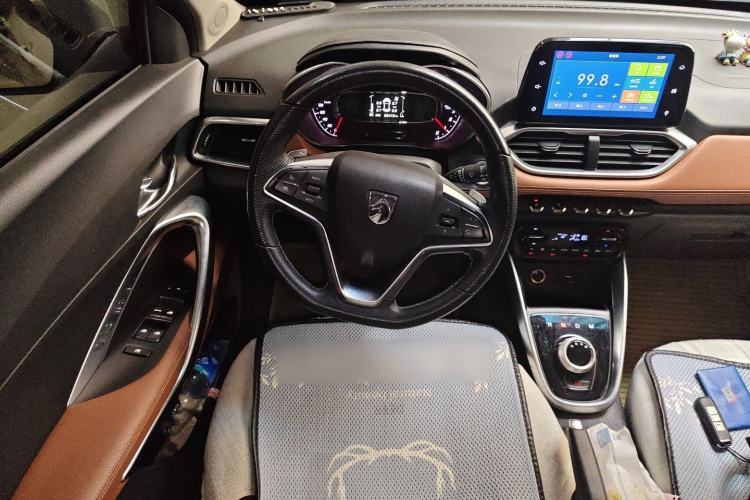 Used Baojun 510 2017 1.5L Automatic Luxury Model Steering Wheel