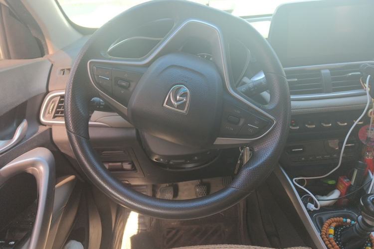 Used Baojun 510 2017 1.5L Manual Fashion Model Steering Wheel
