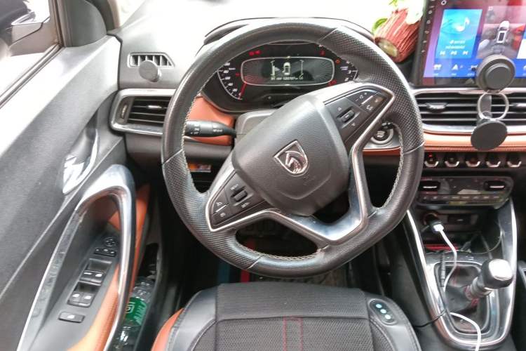 Used Baojun 510 2017 1.5L Manual Luxury Model Steering Wheel