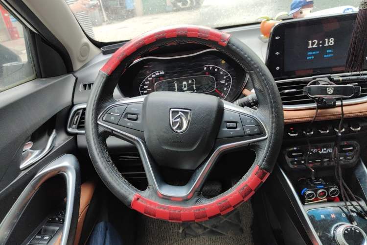 Used Baojun 510 2017 1.5L Automatic Luxury Model Steering Wheel
