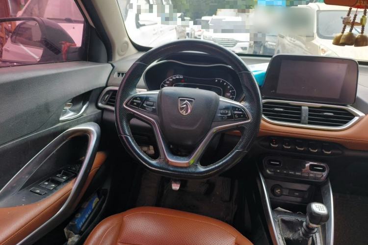 Used Baojun 510 2017 1.5L Manual Luxury Model Steering Wheel