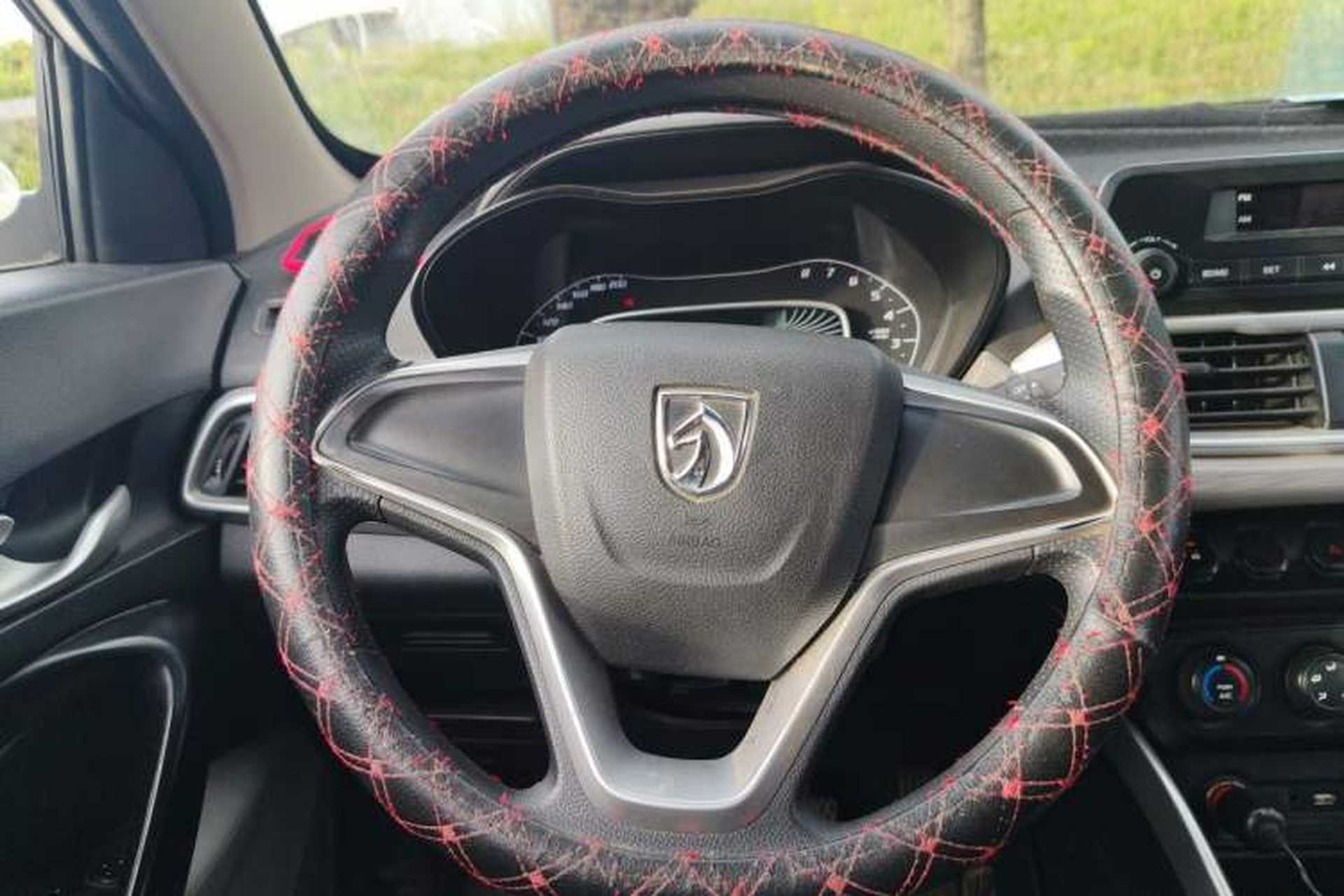 Used Baojun 510 2017 1.5L manual Comfort trim Steering Wheel