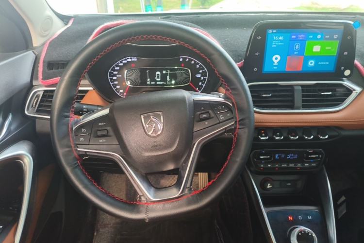 Used Baojun 510 2017 1.5L Automatic Luxury Model Steering Wheel