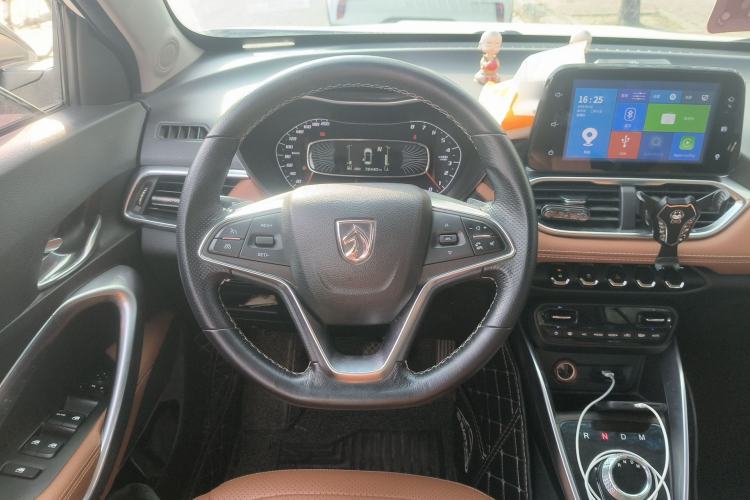 Used Baojun 510 2017 1.5L Automatic Luxury Model Steering Wheel