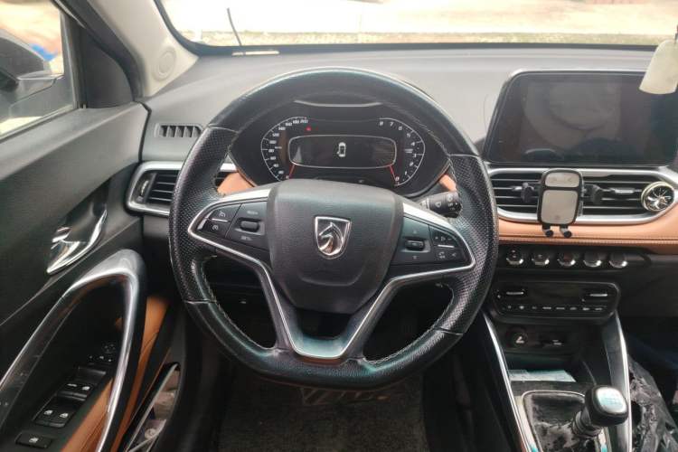 Used Baojun 510 2017 1.5L Manual Luxury Model Steering Wheel