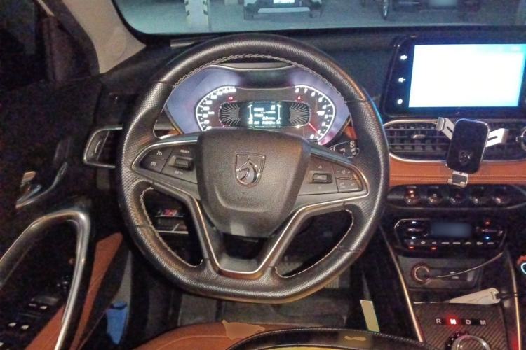 Used Baojun 510 2017 1.5L Automatic Luxury Model Steering Wheel