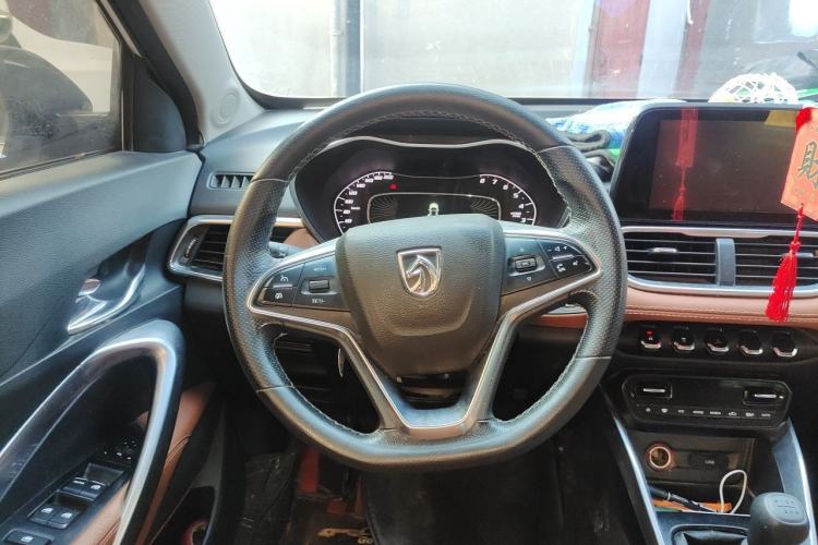 Used Baojun 510 2017 1.5L Manual Luxury Model Steering Wheel