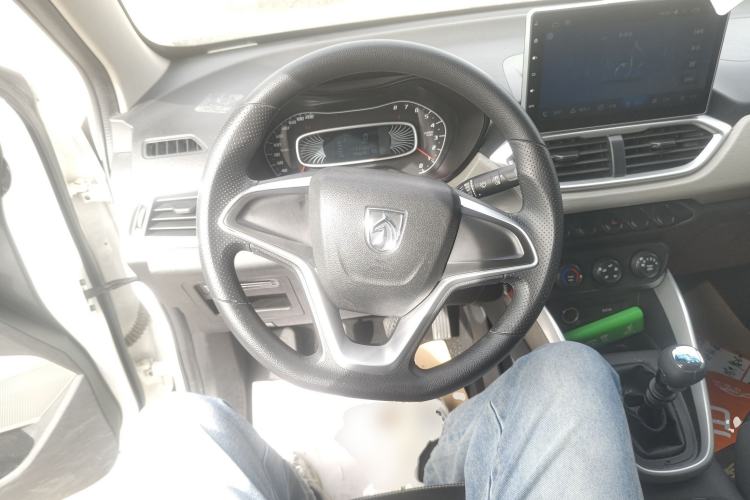 Used Baojun 510 2017 1.5L manual Comfort trim Steering Wheel